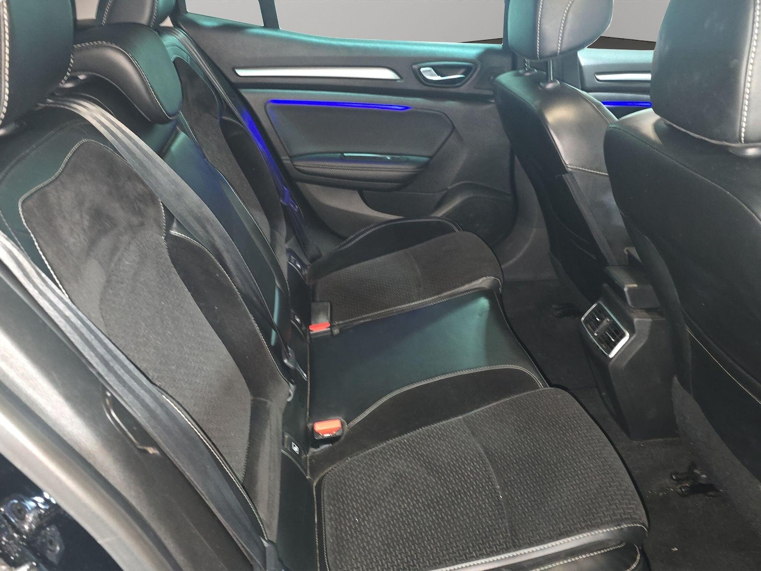 Used Renault Megane 2017 for sale - 76408836: Photo 16