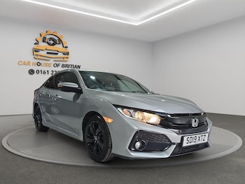 Used Honda Civic 2019 for sale - 75608888: Photo