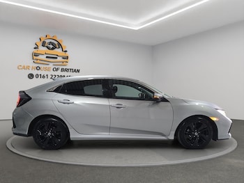 Used Honda Civic 2019 for sale - 75608888: Photo