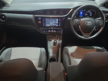 Used Toyota Auris 2018 for sale - 77376832: Photo