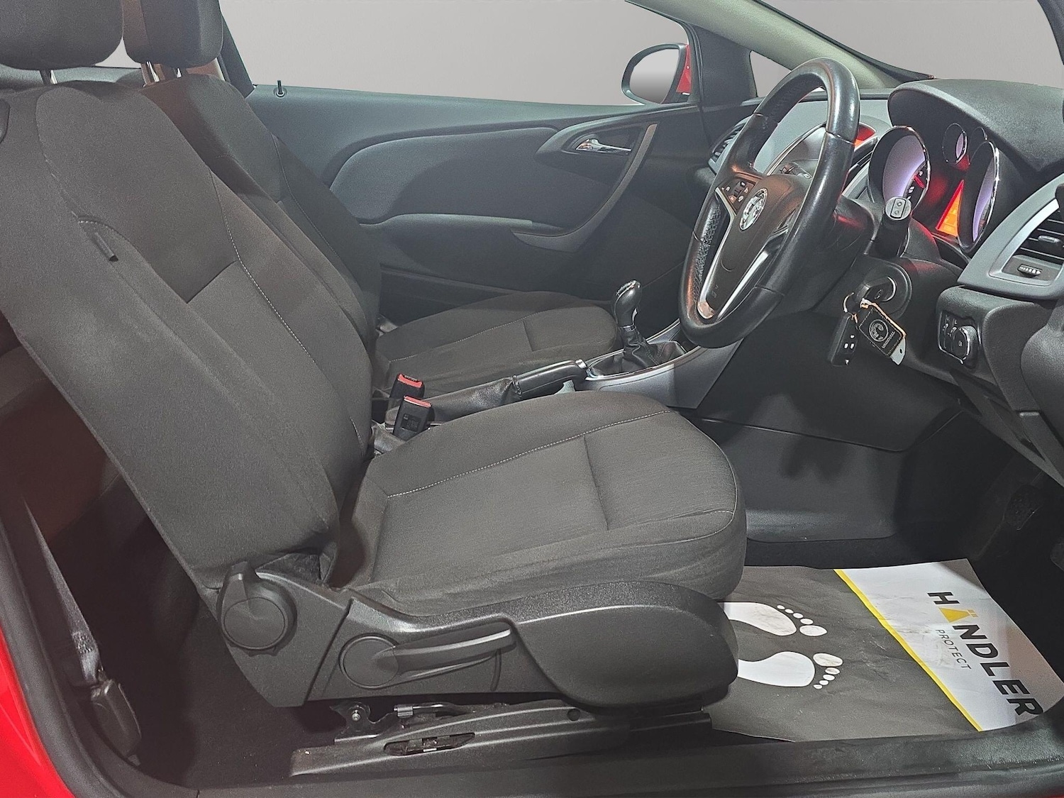 Used Vauxhall Astra GTC 2015 for sale - 76992955: Photo 10