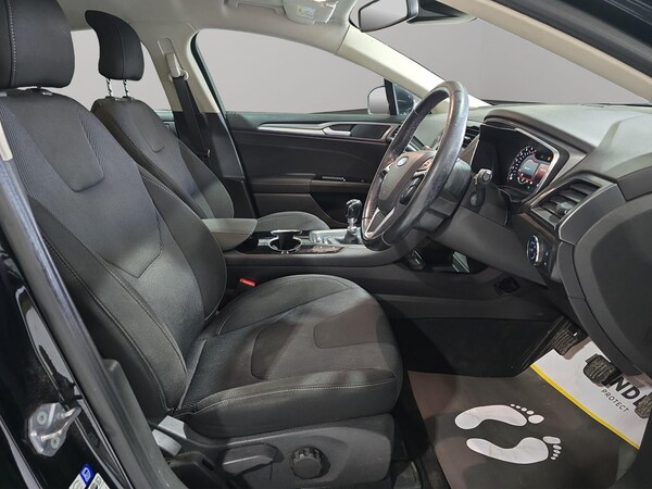 Used Ford Mondeo 2015 for sale - 73659032: Photo 31