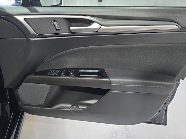 Used Ford Mondeo 2015 for sale - 73659032: Photo 39