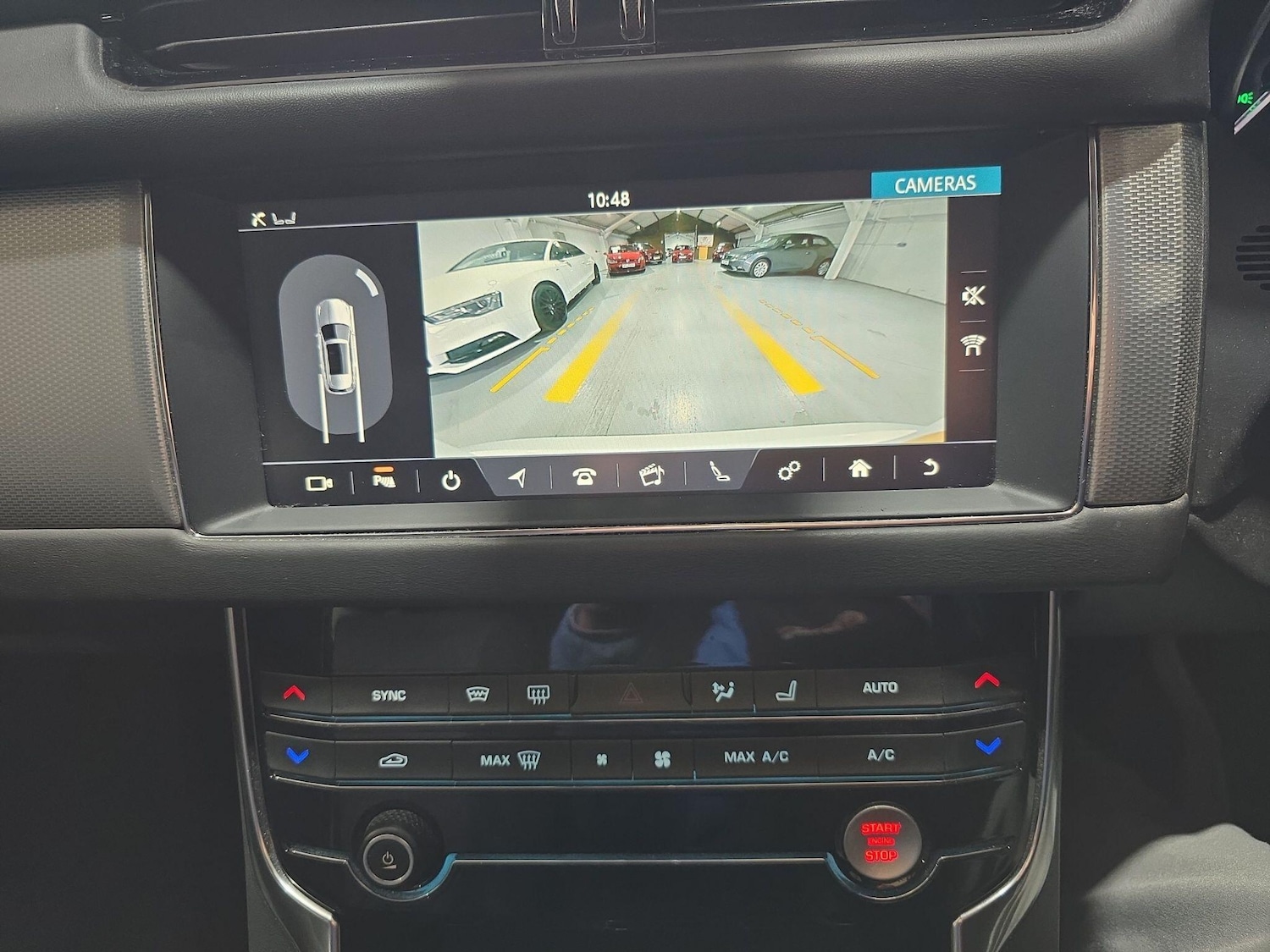 Used Jaguar XF 2018 for sale - 75965217: Photo 30