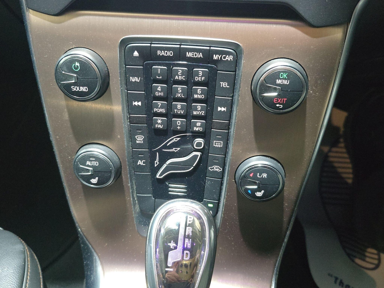 Used Volvo V40 Cross Country 2013 for sale - 77549906: Photo 22