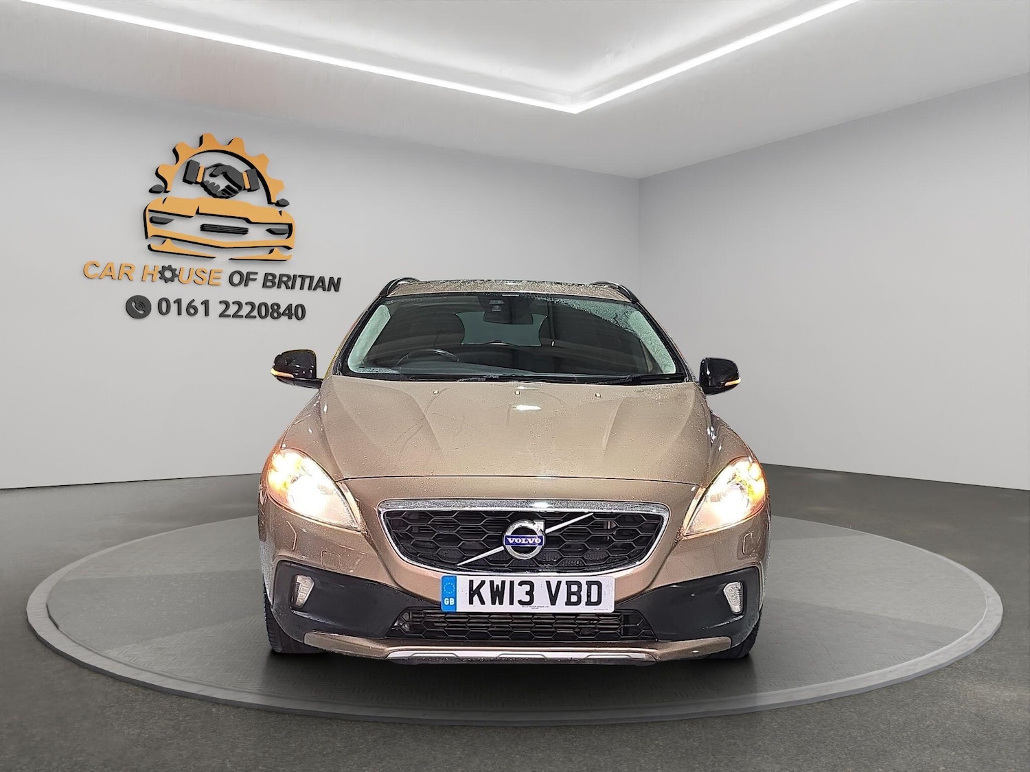 Used Volvo V40 Cross Country 2013 for sale - 77549906: Photo 3