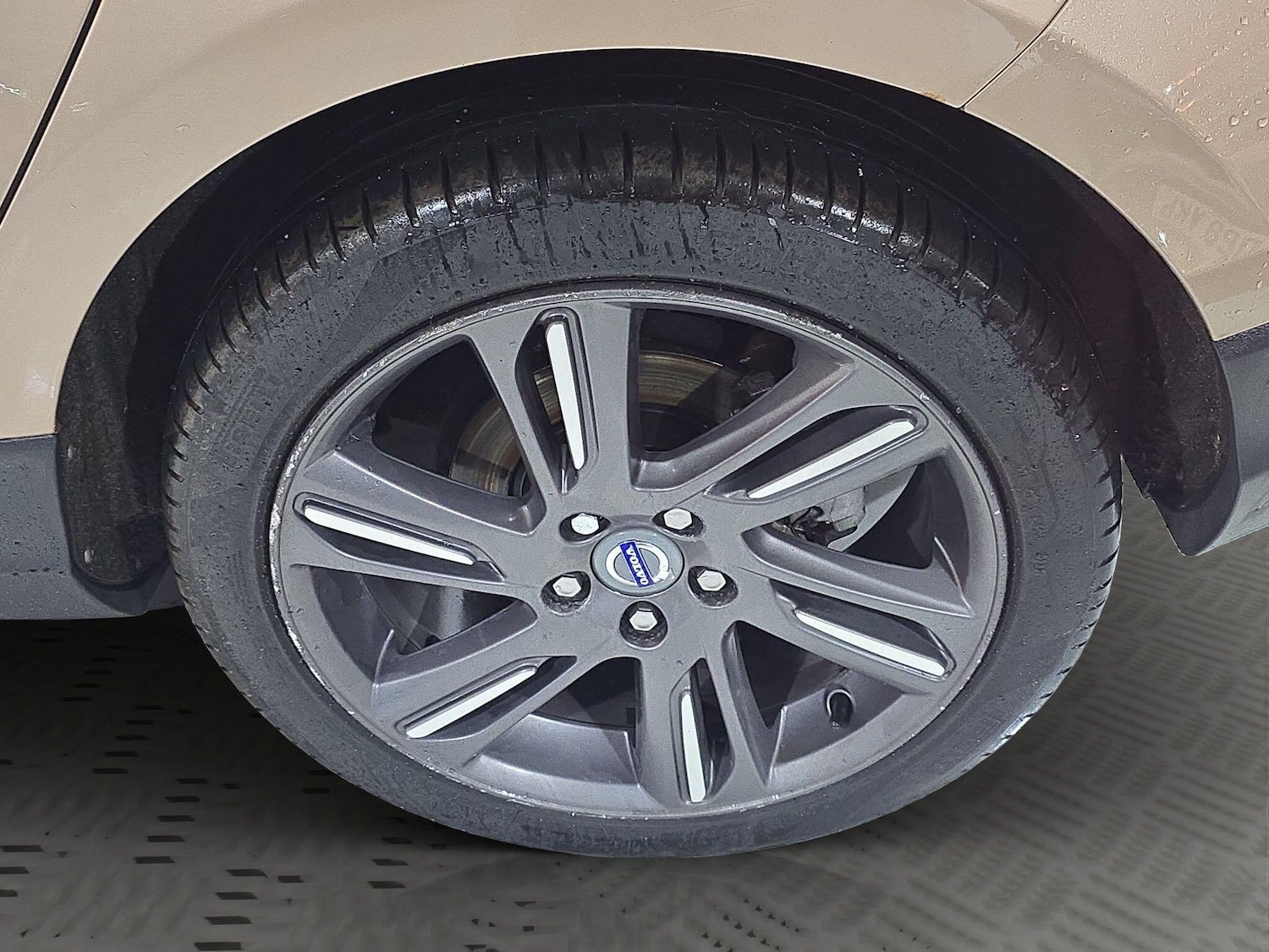 Used Volvo V40 Cross Country 2013 for sale - 77549906: Photo 37