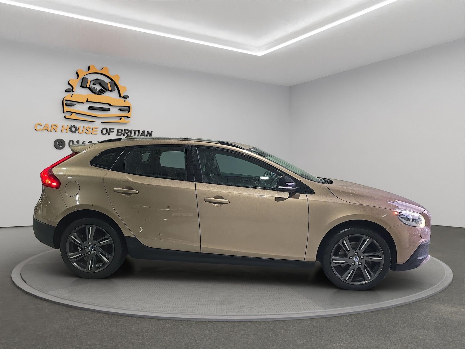 Used Volvo V40 Cross Country 2013 for sale - 77549906: Photo 5