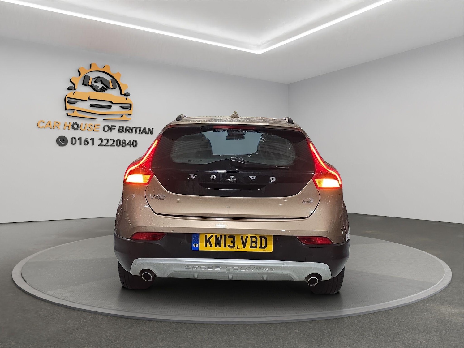 Used Volvo V40 Cross Country 2013 for sale - 77549906: Photo 6