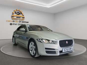 Used Jaguar XE 2016 for sale - 74280686: Photo