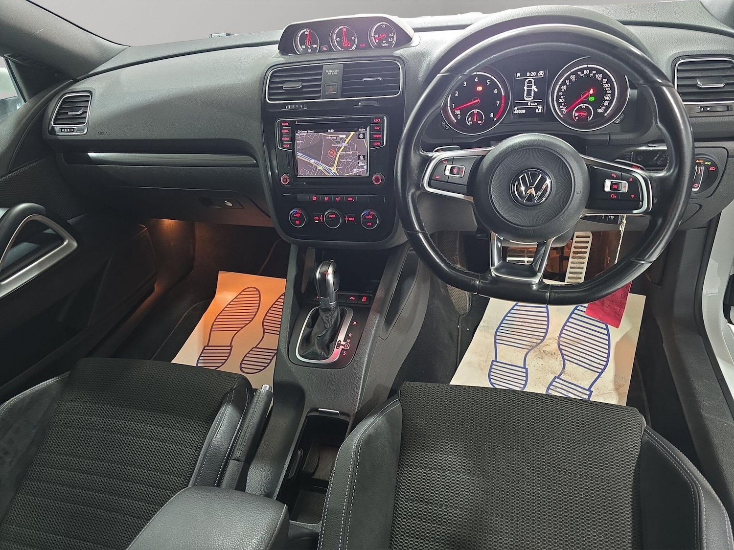 Used Volkswagen Scirocco 2017 for sale - 75949915: Photo 2