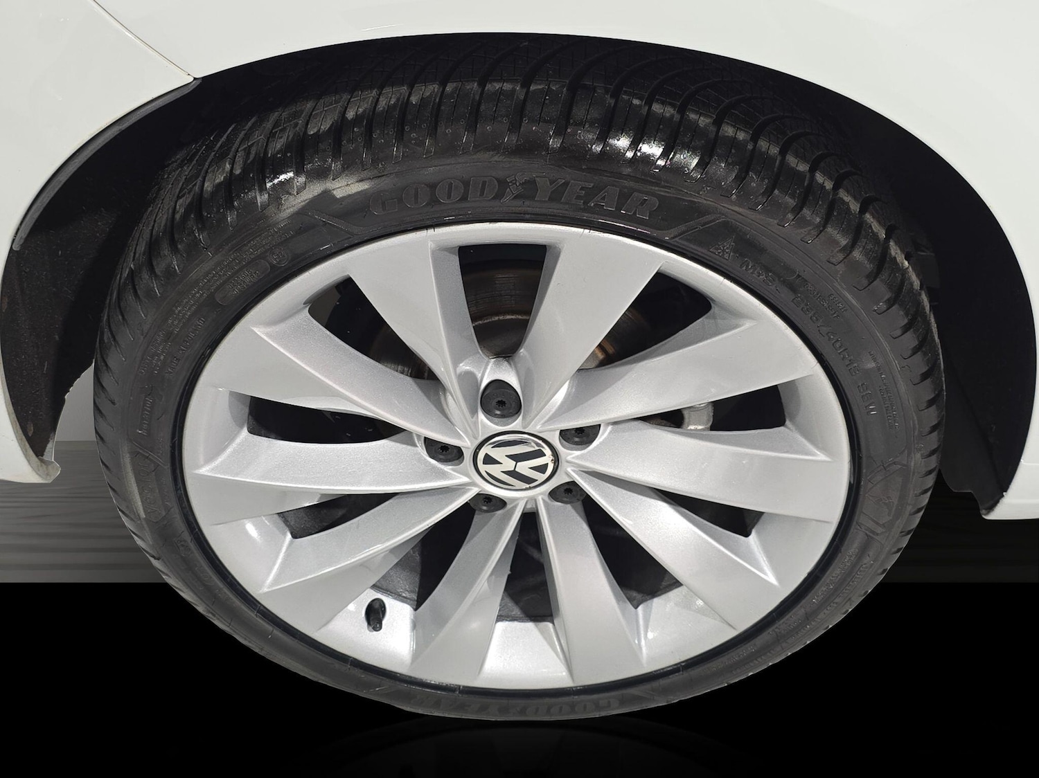 Used Volkswagen Scirocco 2017 for sale - 75949915: Photo 35