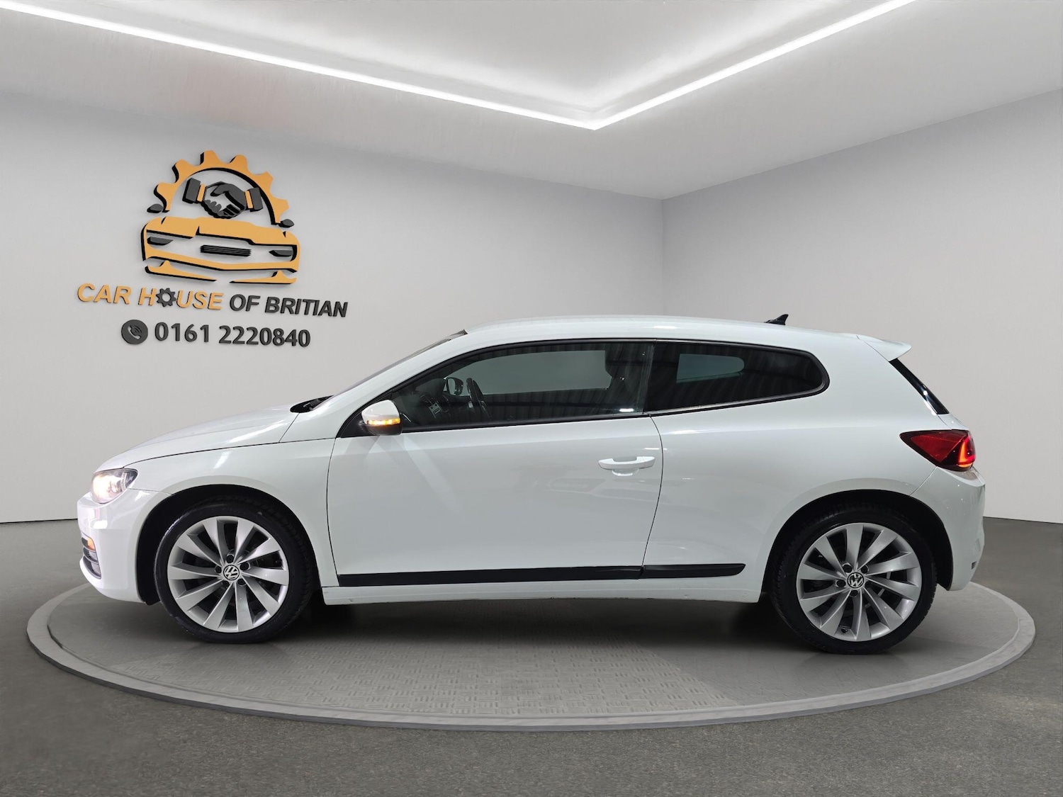 Used Volkswagen Scirocco 2017 for sale - 75949915: Photo 5