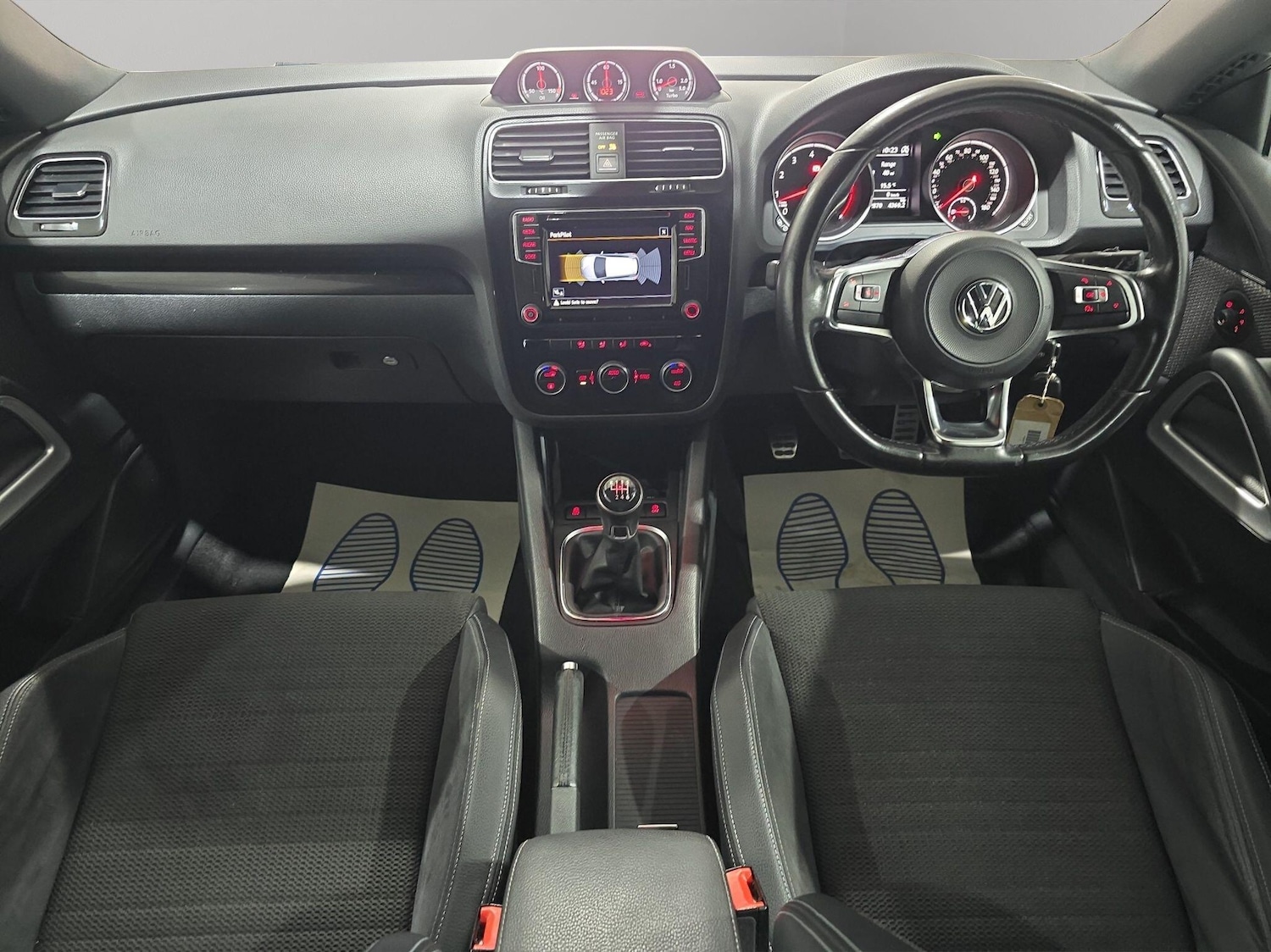 Used Volkswagen Scirocco 2016 for sale - 75949436: Photo 13