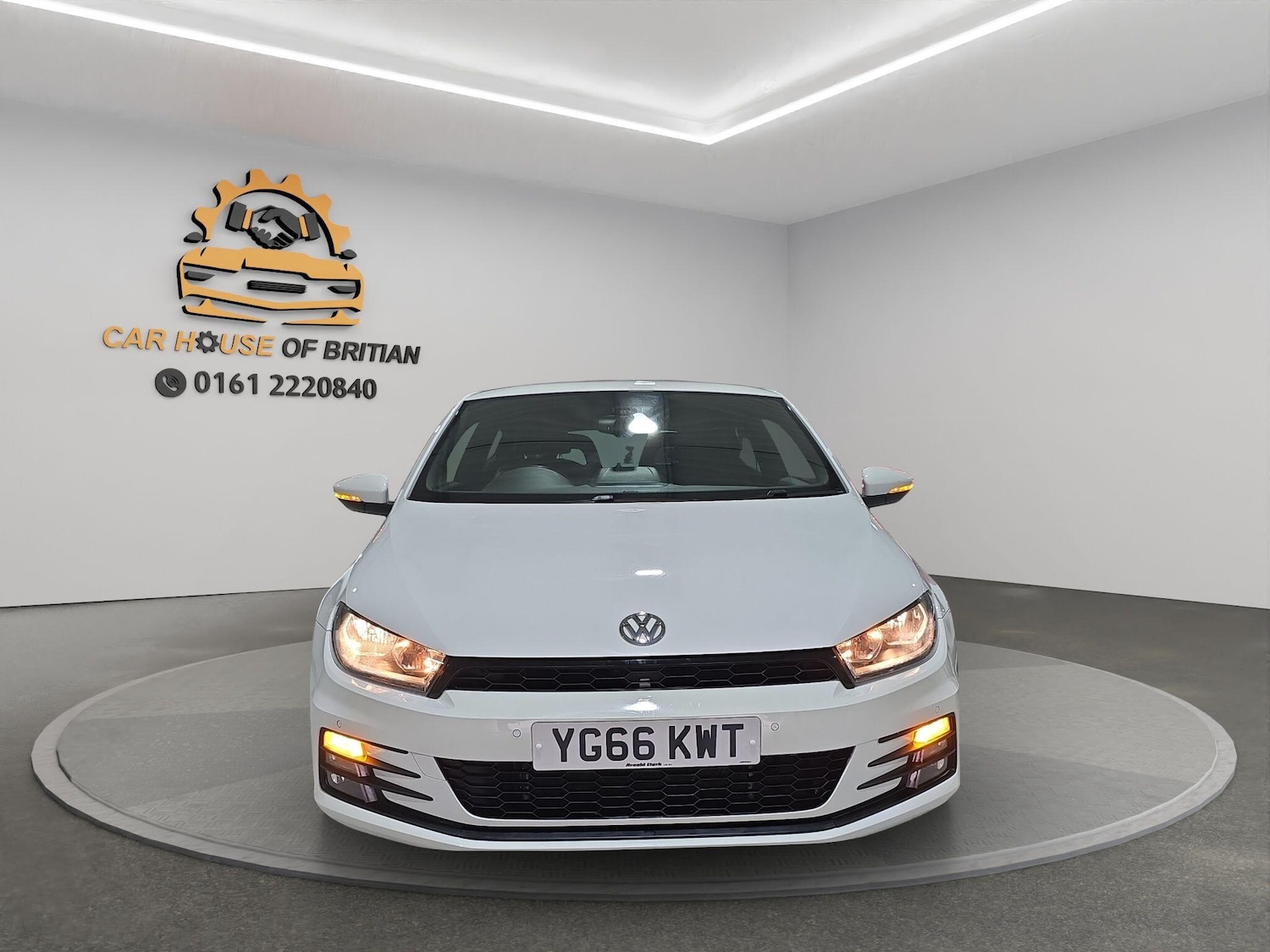 Used Volkswagen Scirocco 2016 for sale - 75949436: Photo 2