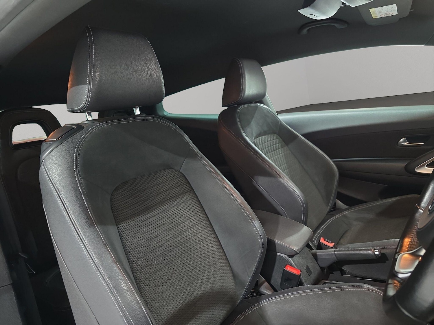 Used Volkswagen Scirocco 2016 for sale - 75949436: Photo 21