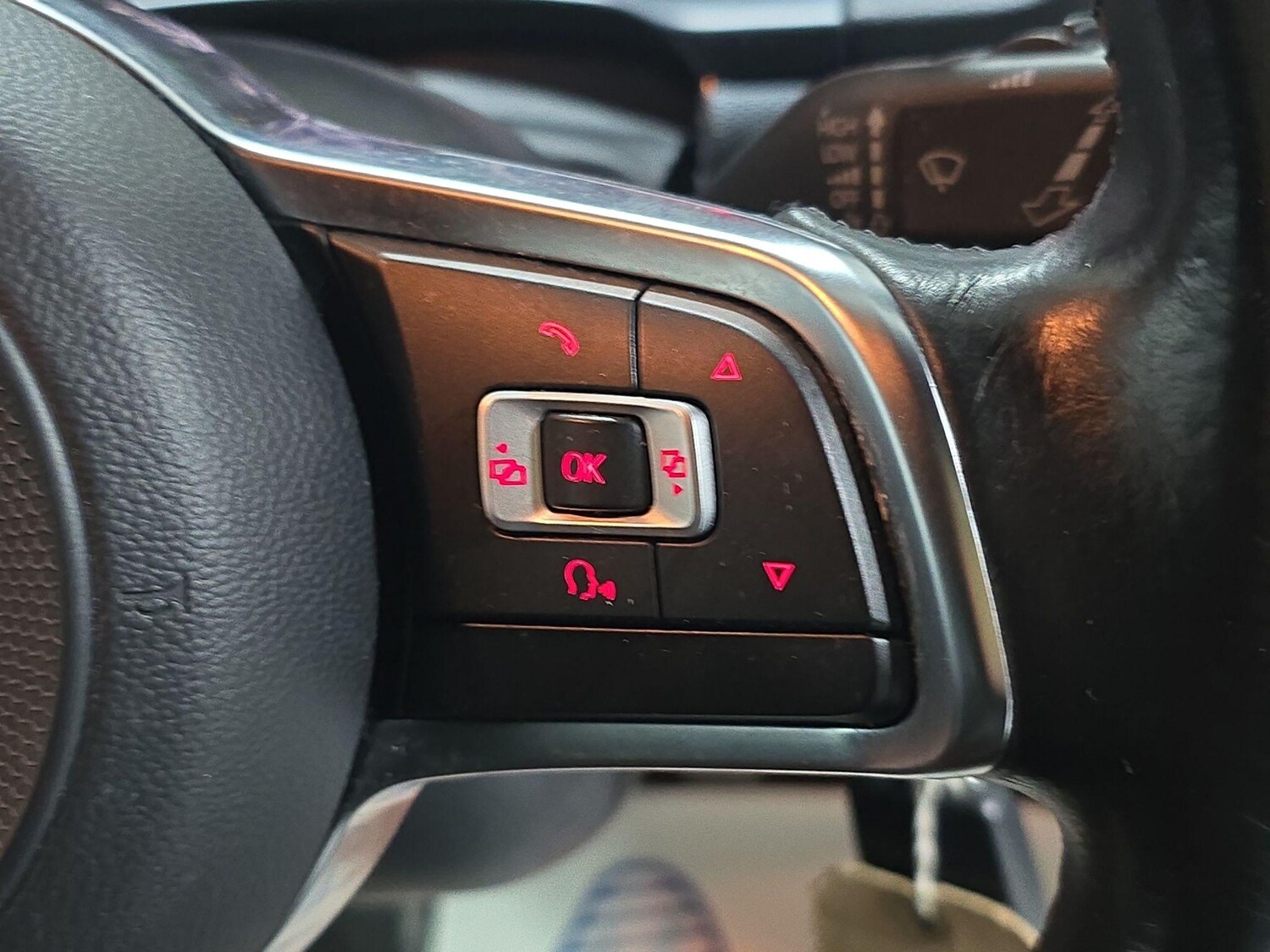 Used Volkswagen Scirocco 2016 for sale - 75949436: Photo 29