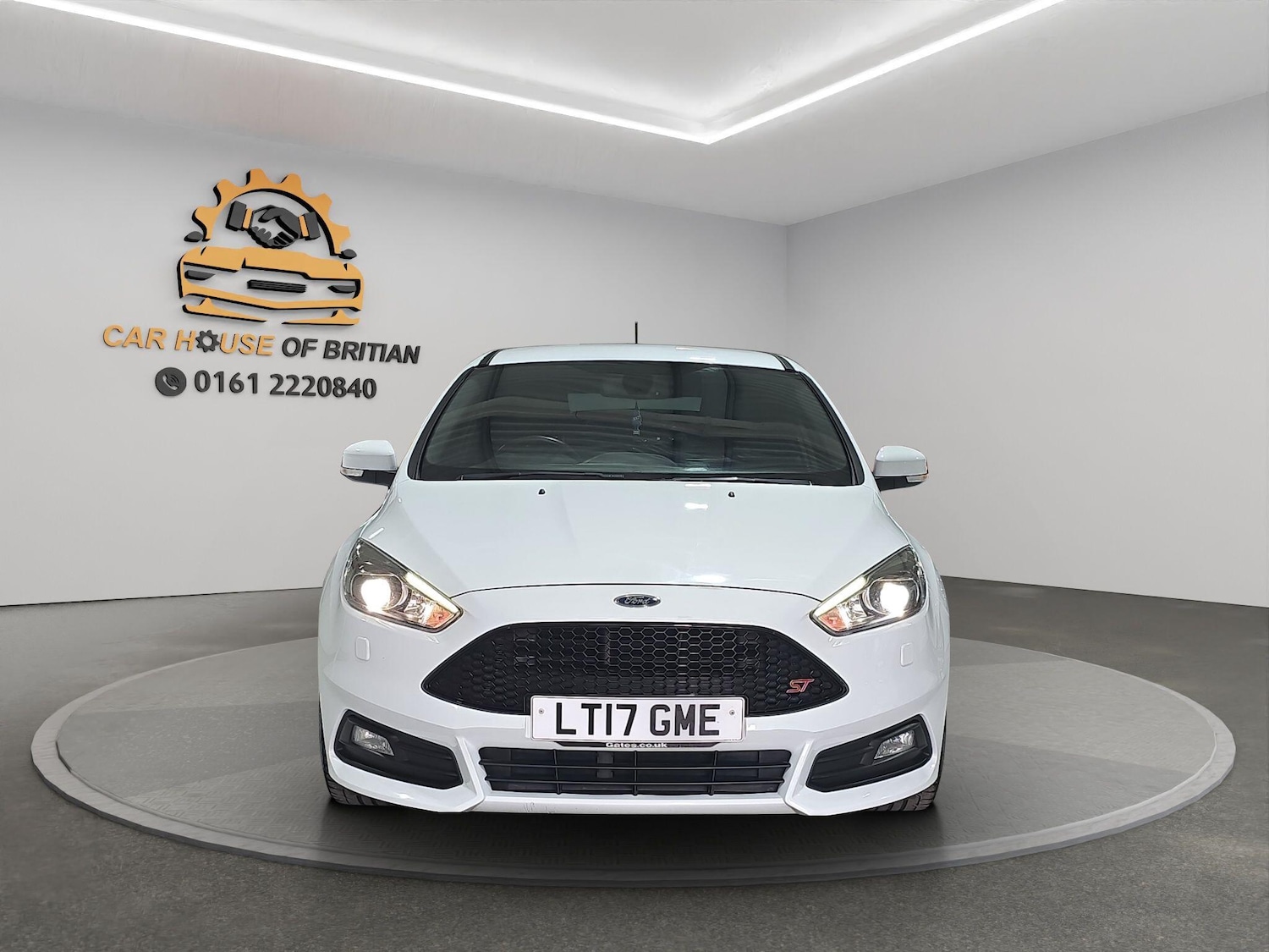 Used Ford Focus 2017 for sale - 76151180: Photo 3