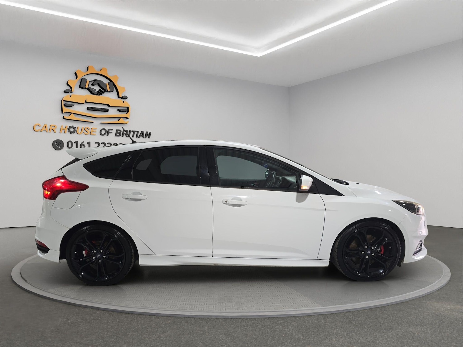 Used Ford Focus 2017 for sale - 76151180: Photo 5