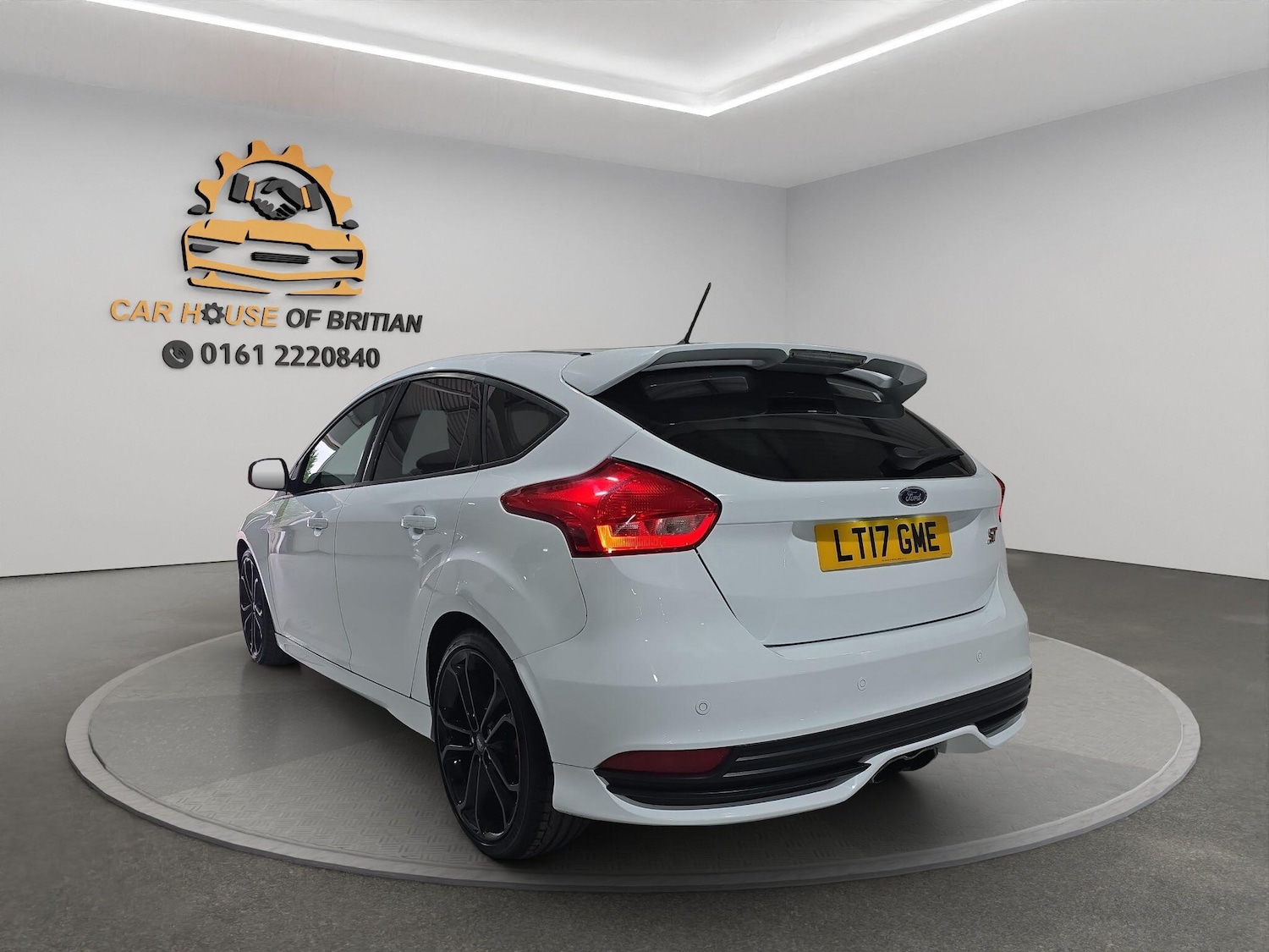 Used Ford Focus 2017 for sale - 76151180: Photo 8