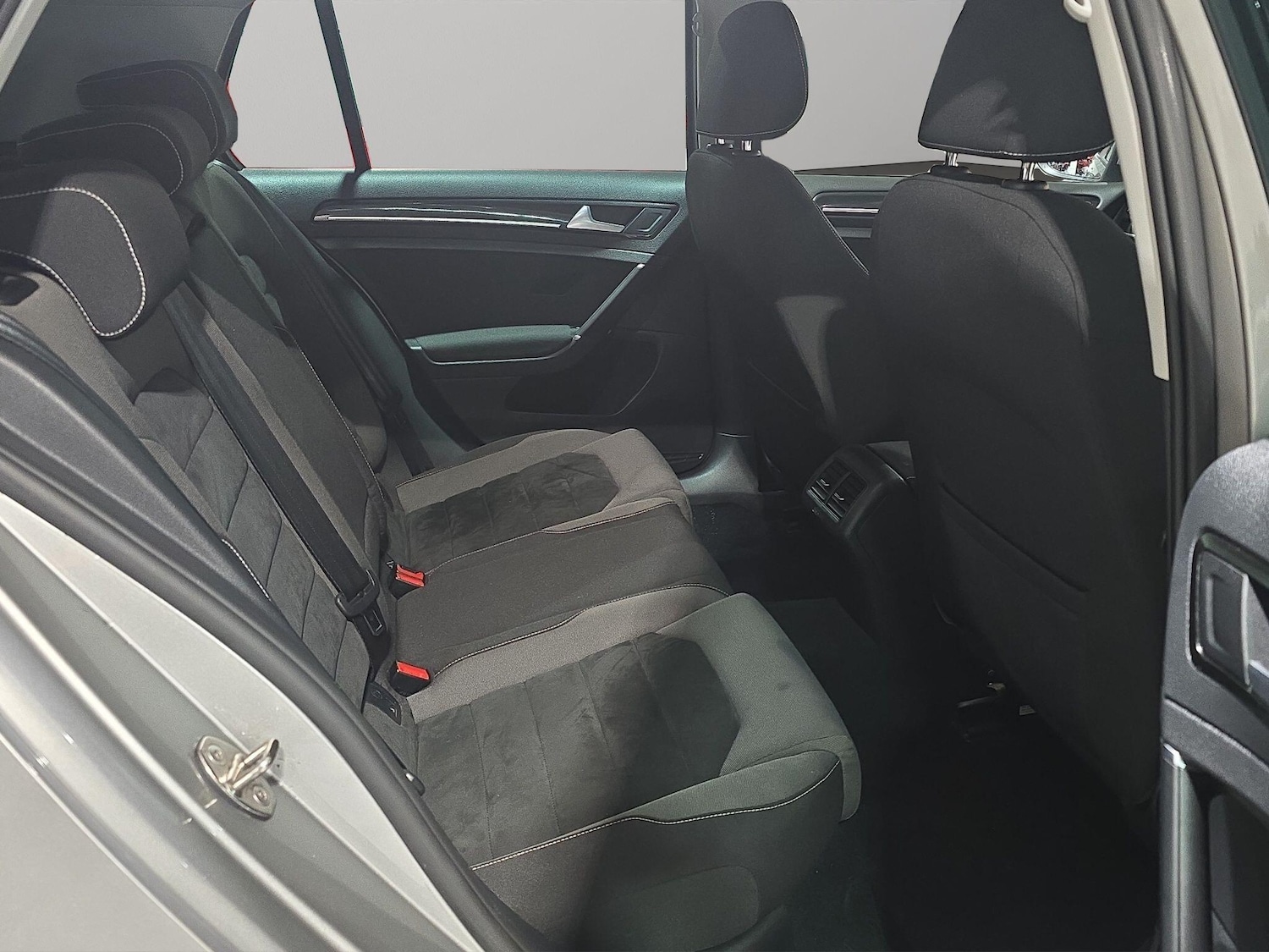 Used Volkswagen Golf 2015 for sale - 76727175: Photo 15