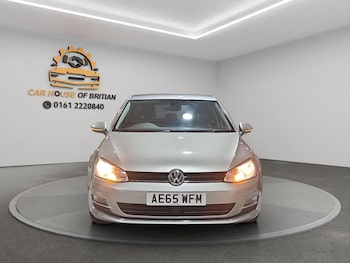 Used Volkswagen Golf 2015 for sale - 76727175: Photo