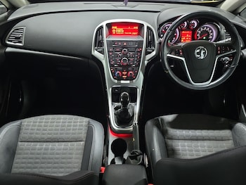 Used Vauxhall Astra GTC 2015 for sale - 77633077: Photo