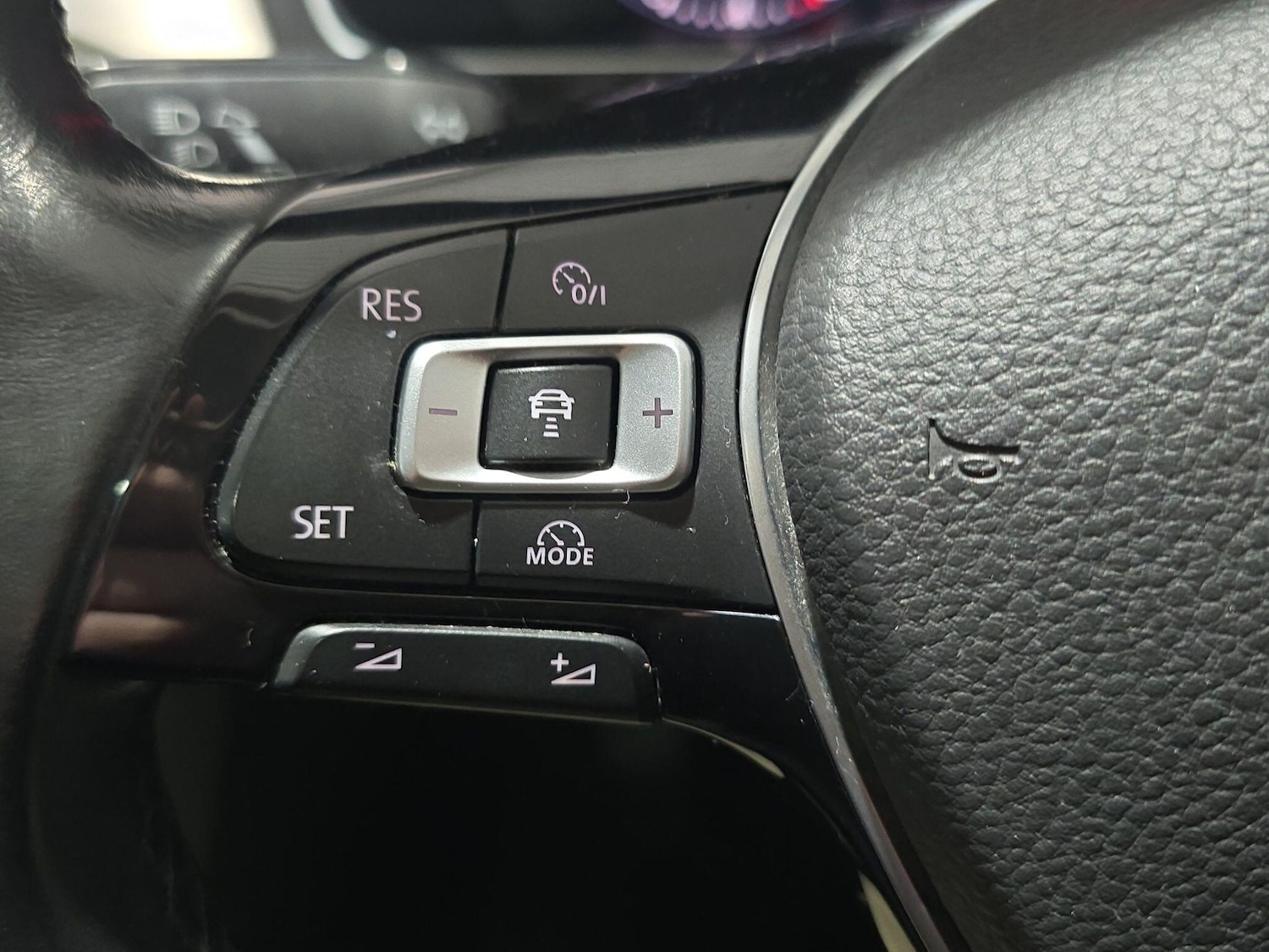 Used Volkswagen Passat 2017 for sale - 77174452: Photo 28