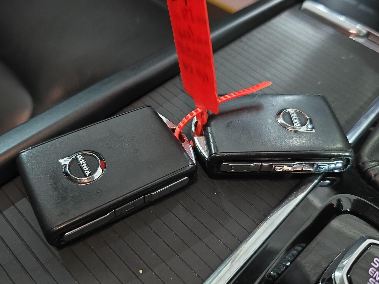 Used Volvo S90 2018 for sale - 76425281: Photo 37