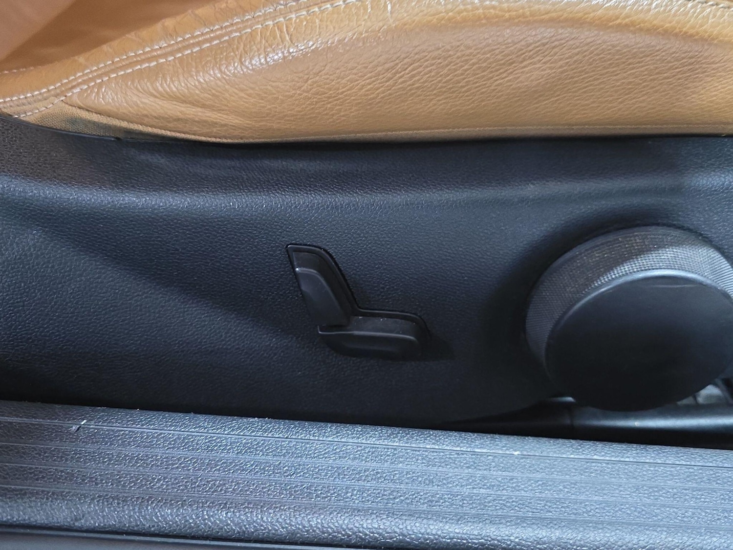 Used Mercedes-Benz E Class 2015 for sale - 77174453: Photo 21