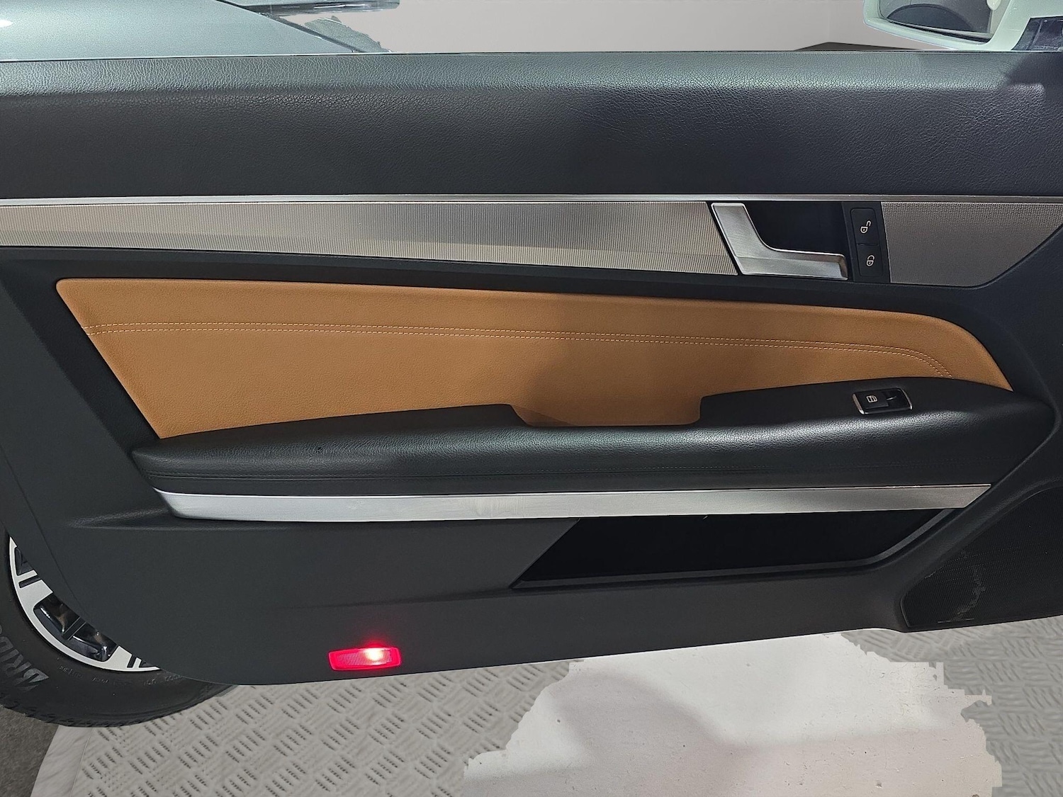 Used Mercedes-Benz E Class 2015 for sale - 77174453: Photo 27