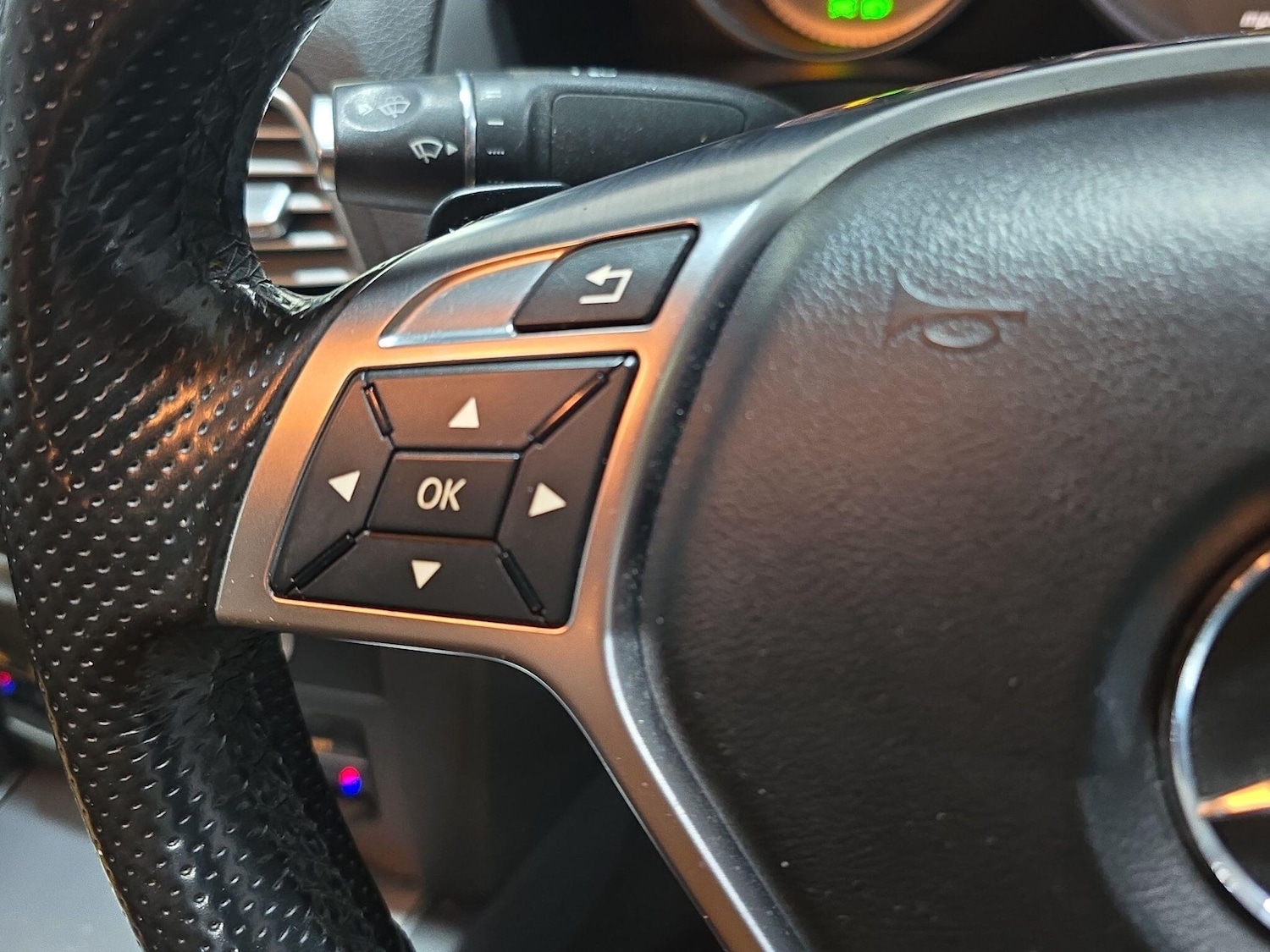 Used Mercedes-Benz E Class 2015 for sale - 77174453: Photo 30