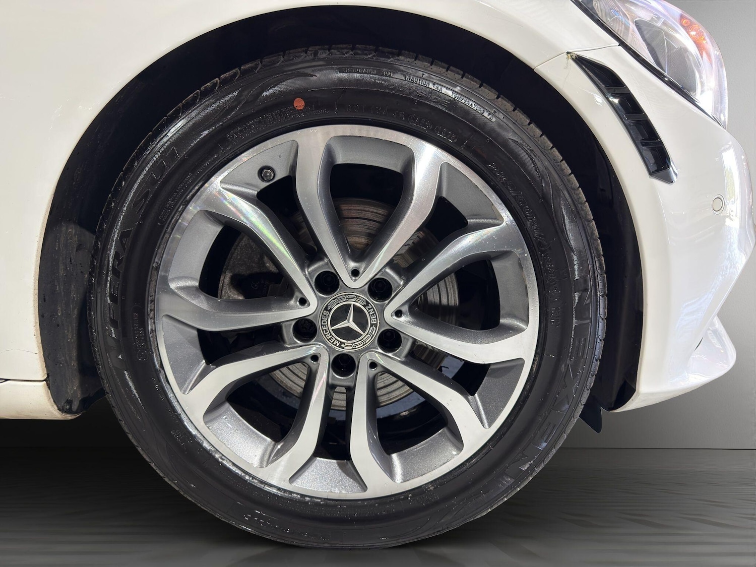 Used Mercedes-Benz C Class 2016 for sale - 77550304: Photo 40