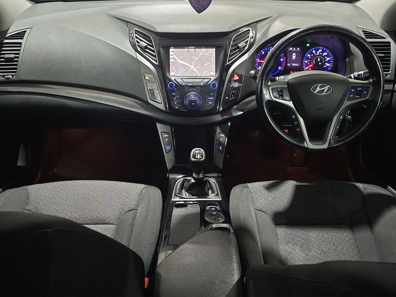 Used Hyundai i40 2017 for sale - 77598383: Photo 2