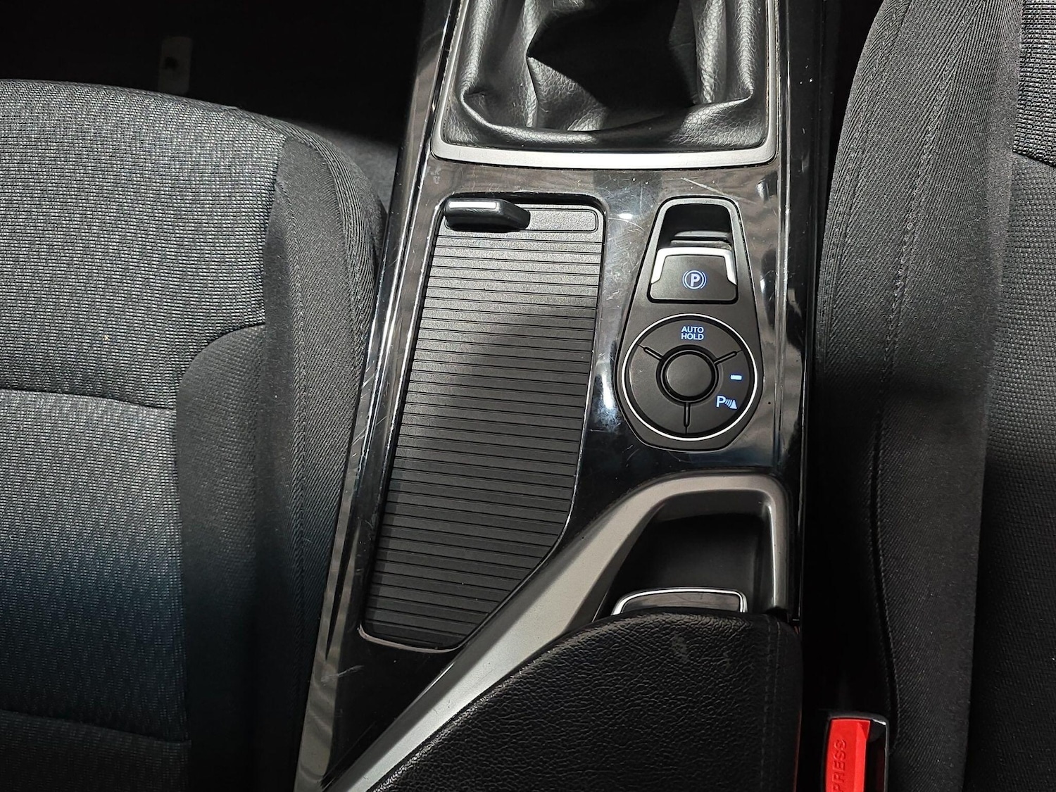 Used Hyundai i40 2017 for sale - 77598383: Photo 29