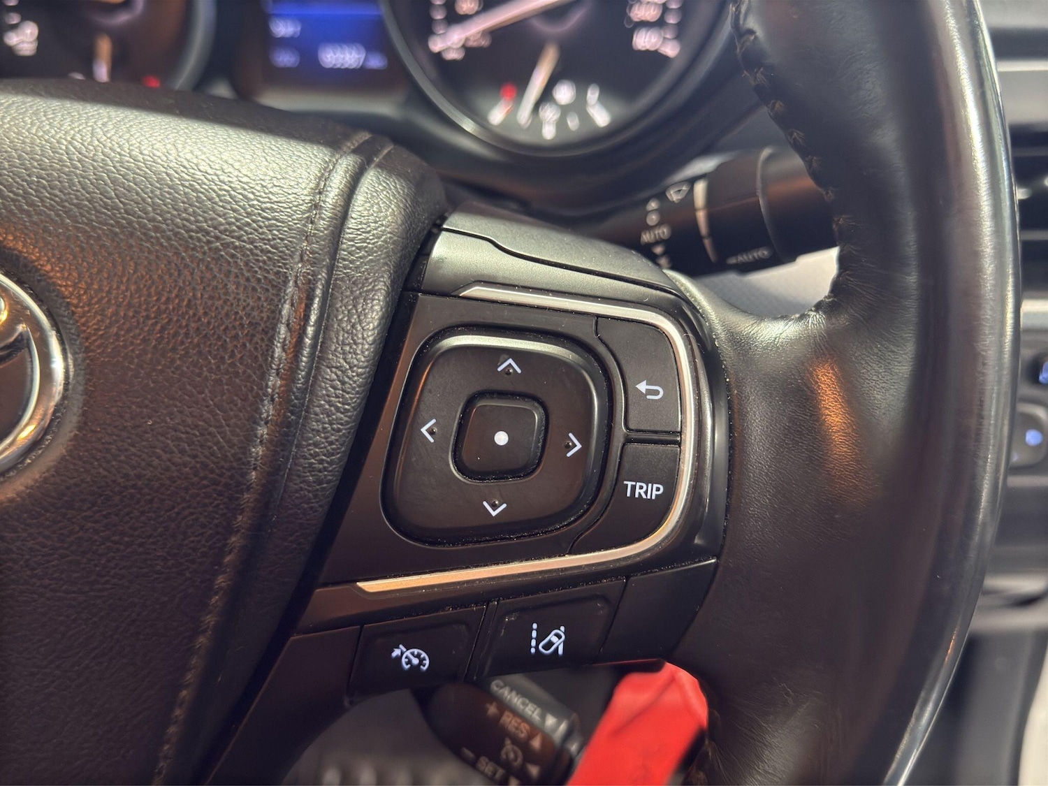 Used Toyota Avensis 2015 for sale - 77549941: Photo 29