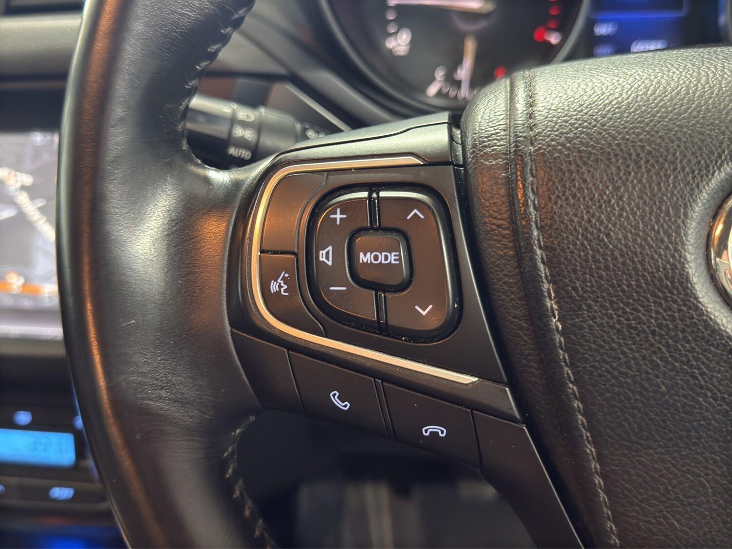 Used Toyota Avensis 2015 for sale - 77549941: Photo 30