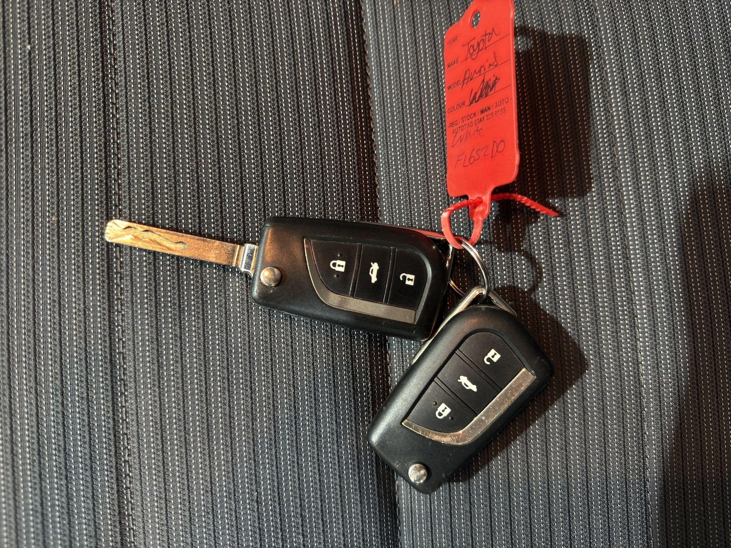 Used Toyota Avensis 2015 for sale - 77549941: Photo 31