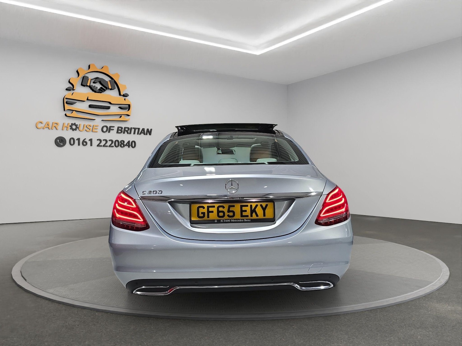 Used Mercedes-Benz C Class 2015 for sale - 76380576: Photo 10