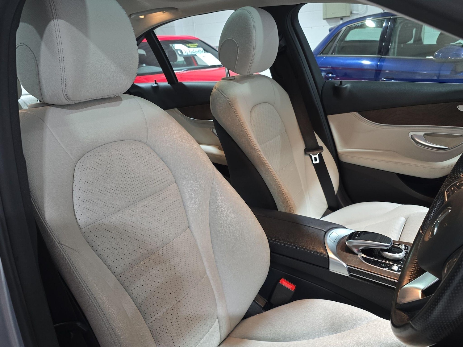 Used Mercedes-Benz C Class 2015 for sale - 76380576: Photo 18
