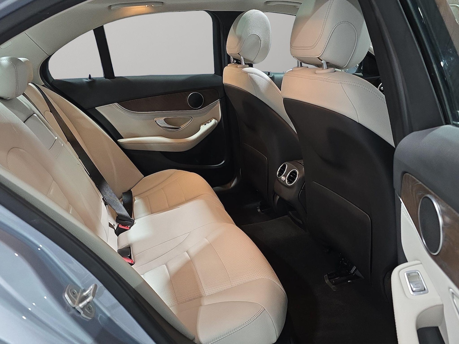 Used Mercedes-Benz C Class 2015 for sale - 76380576: Photo 19