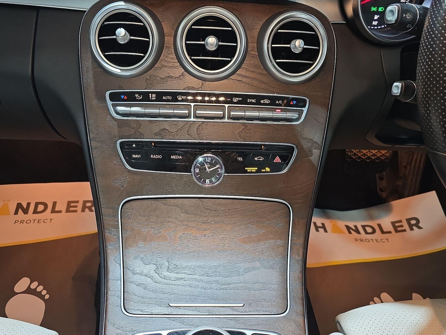 Used Mercedes-Benz C Class 2015 for sale - 76380576: Photo 23
