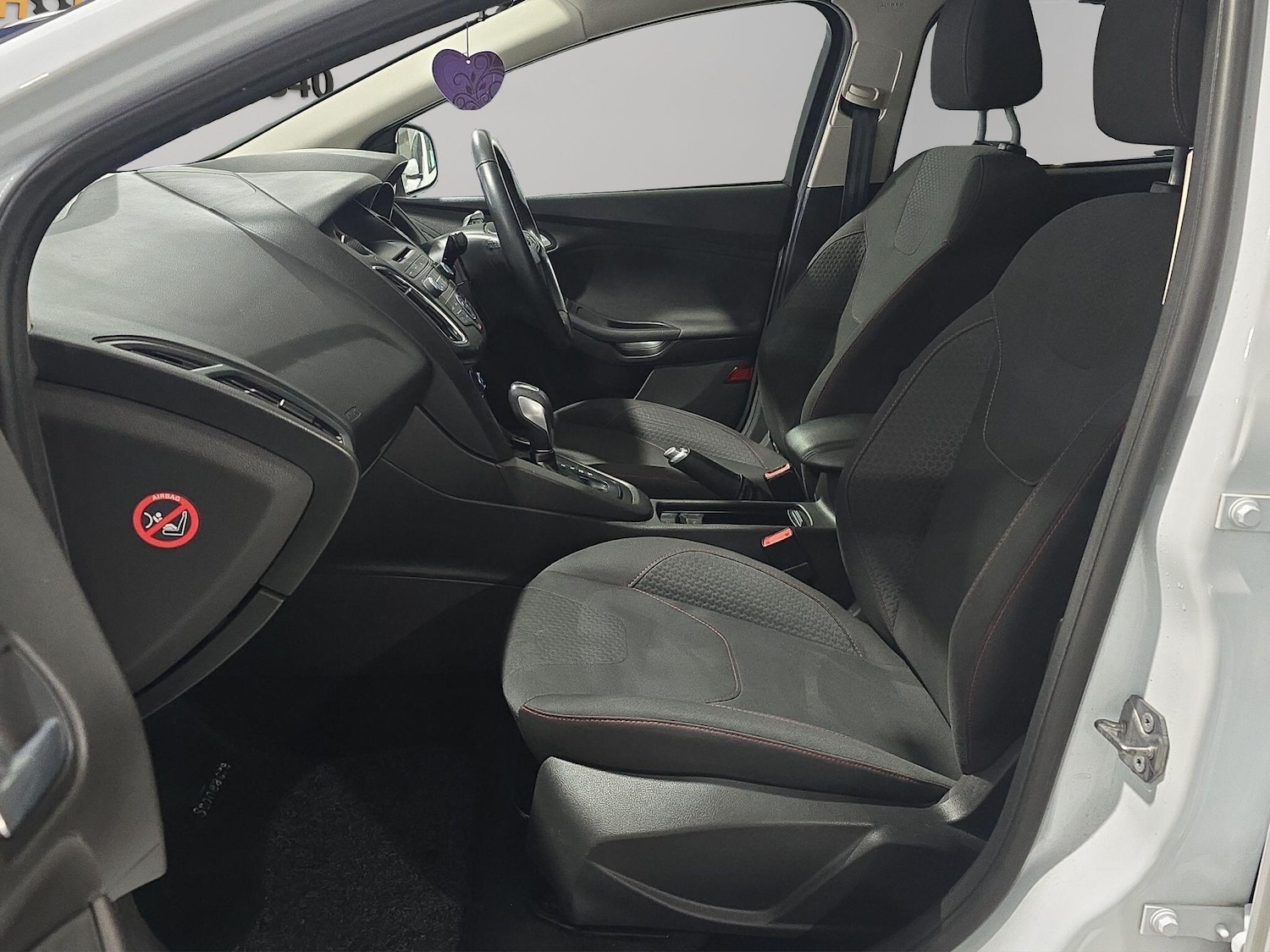 Used Ford Focus 2015 for sale - 77119899: Photo 11