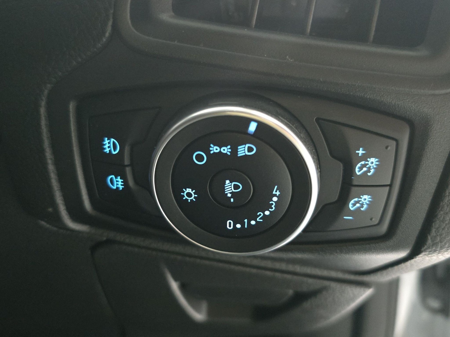 Used Ford Focus 2015 for sale - 77119899: Photo 25