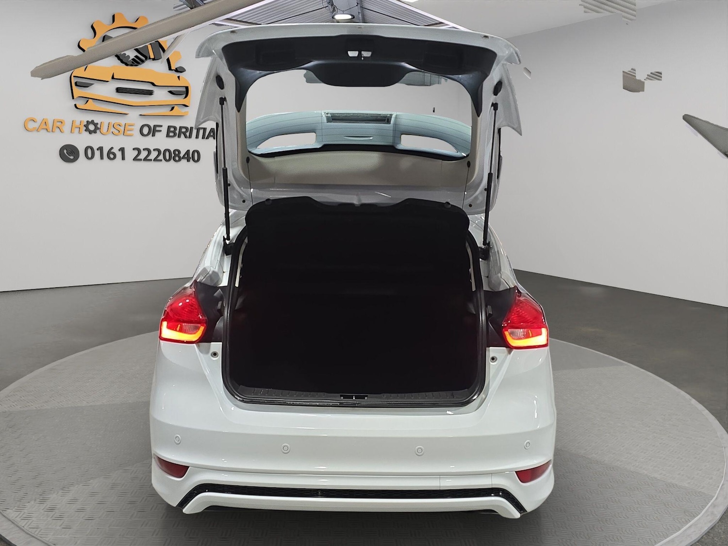 Used Ford Focus 2015 for sale - 77119899: Photo 5