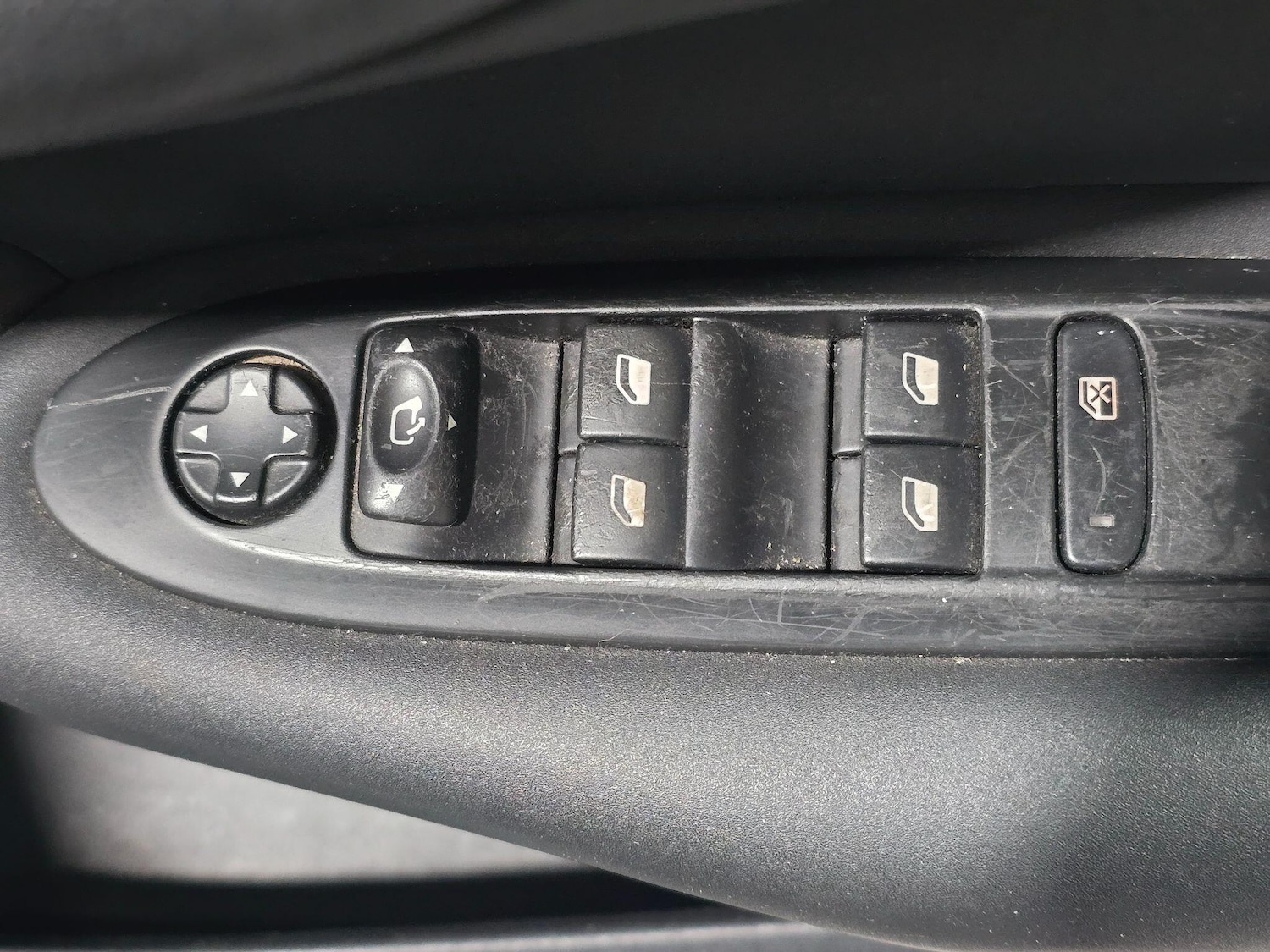 Used Citroen DS3 2012 for sale - 76283917: Photo 19