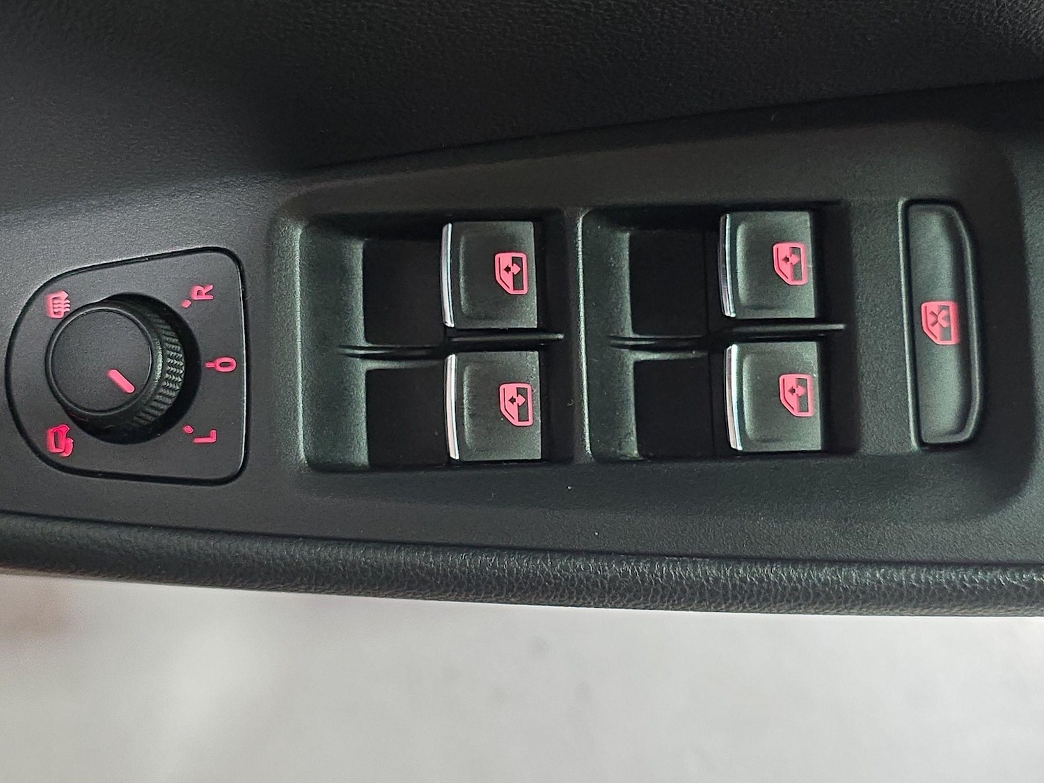 Used SEAT Leon 2016 for sale - 77254976: Photo 25