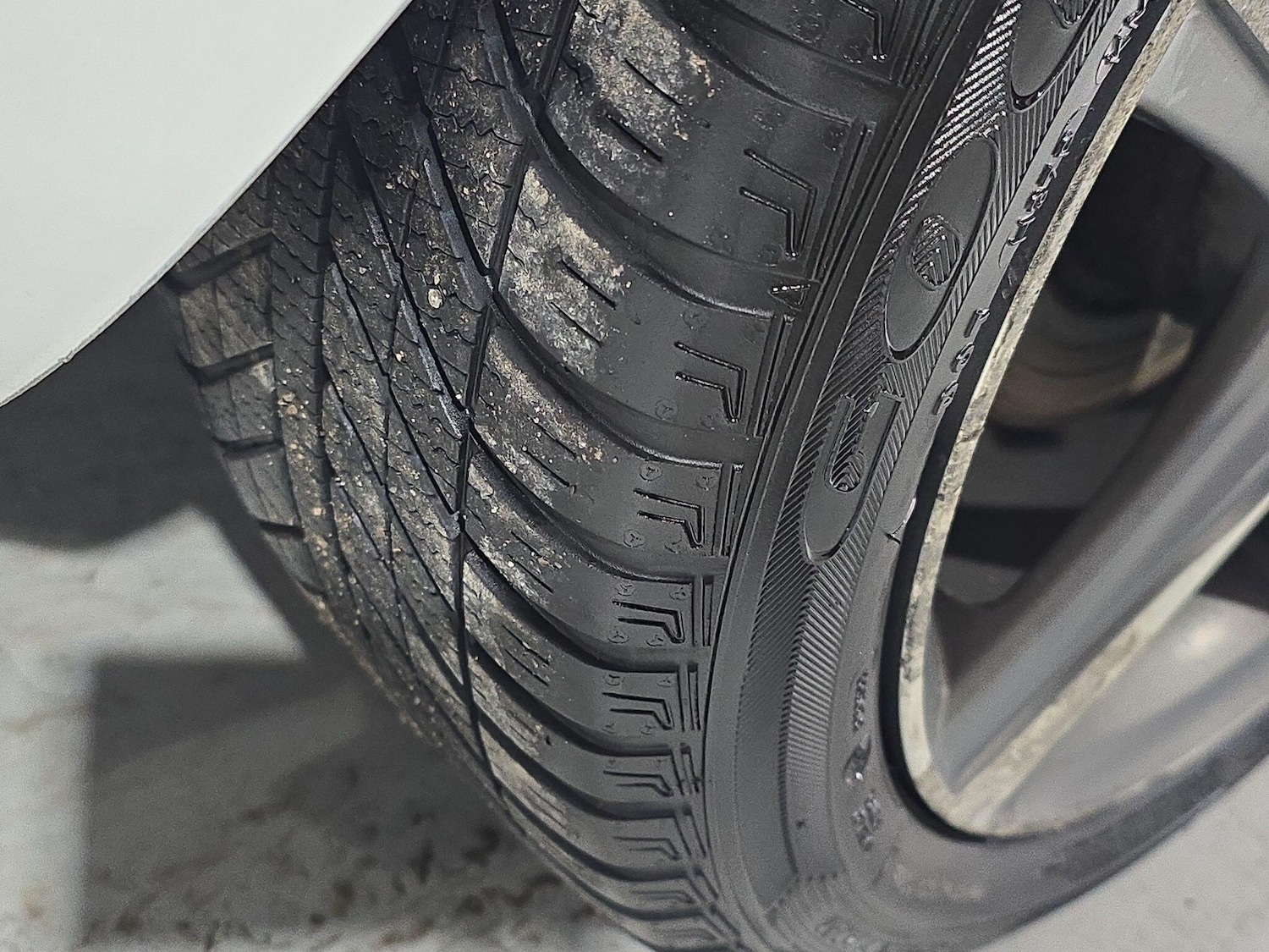 Used Volvo V40 2014 for sale - 78007587: Photo 38