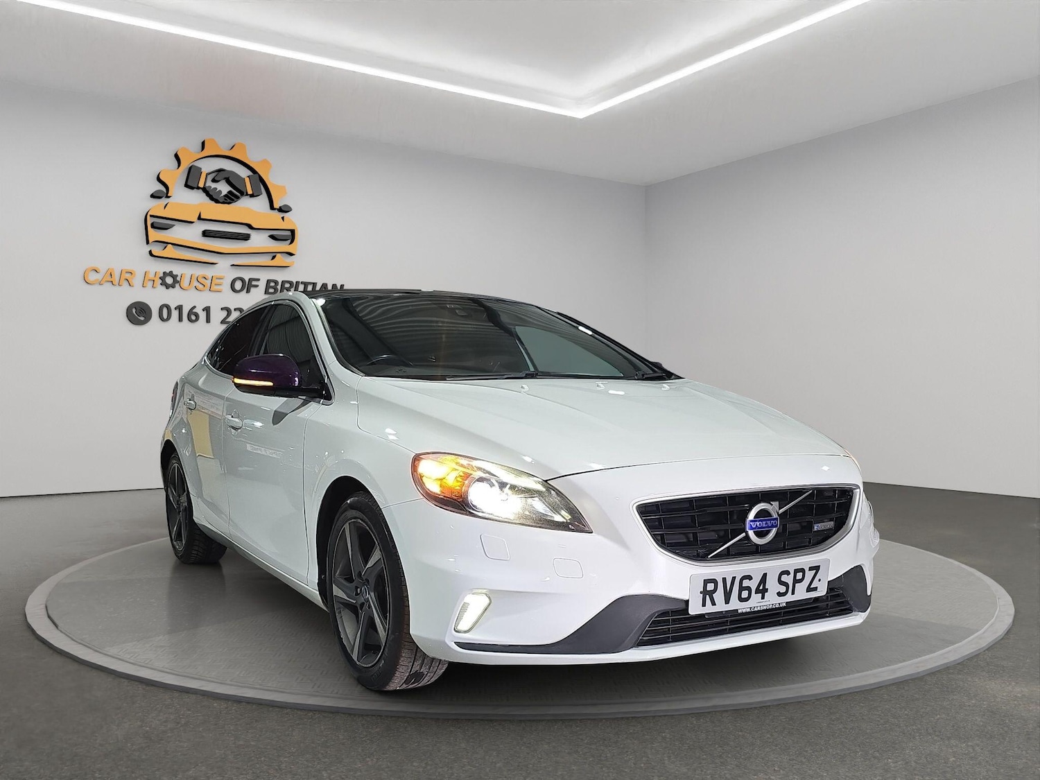 Used Volvo V40 2014 for sale - 78007587: Photo 4