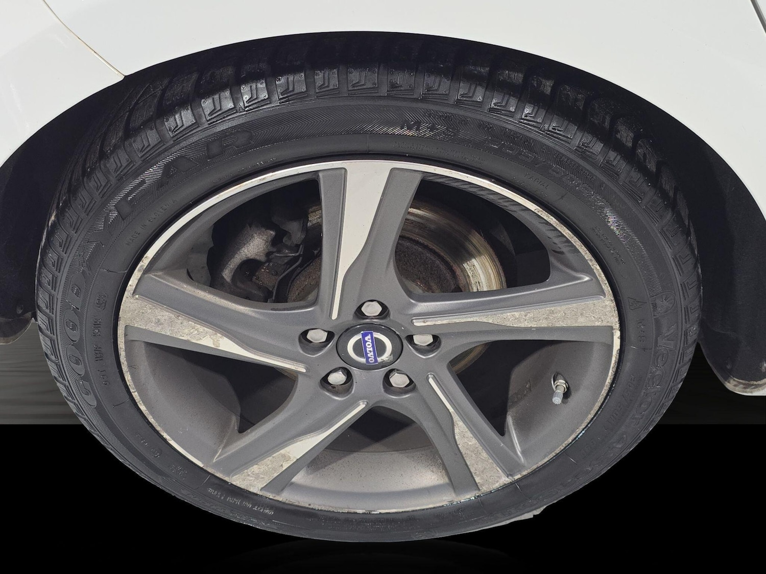 Used Volvo V40 2014 for sale - 78007587: Photo 42